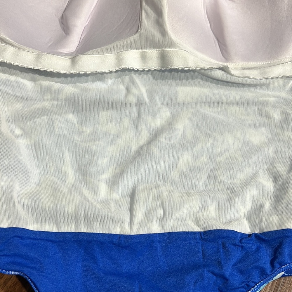 Tommy Bahama Scrolls Shirred Bandeau - Picture 15 of 16